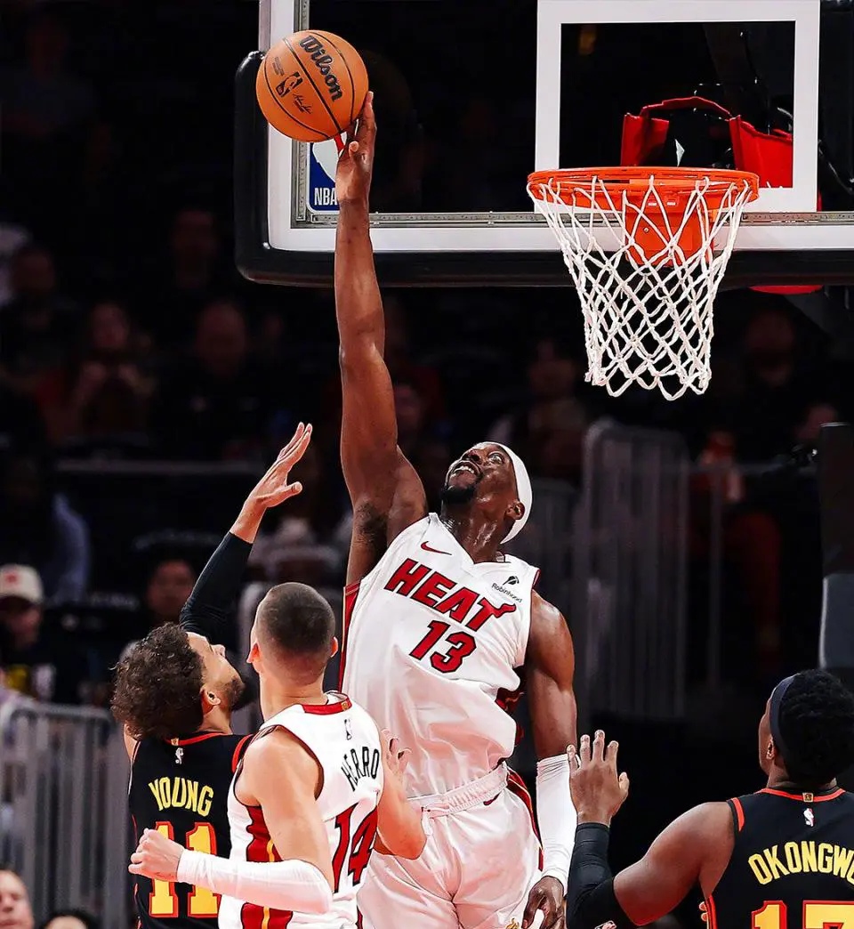 九游体育关于德罗巴连续十场比赛得分超过锐不可当，公牛不断突破！的信息