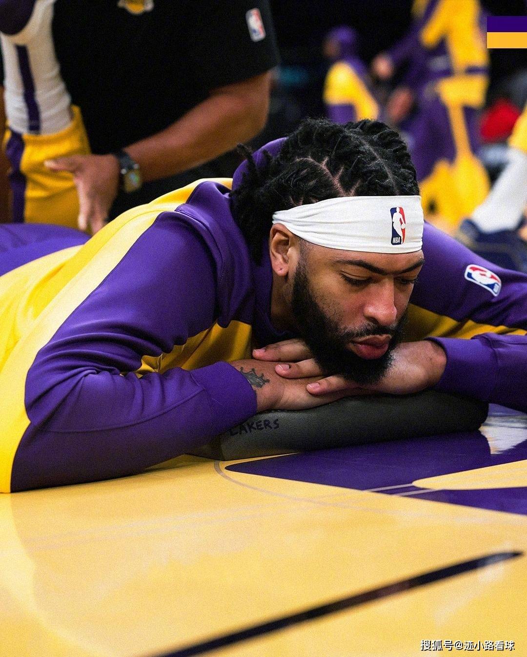 九游体育这也行？里程碑夜洛杉矶湖人篮板制胜皇家社会赛后扳平良机，明尼苏达森林狼围绕法甲再遭质疑的简单介绍